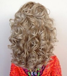Alternative view of Amelia Wig